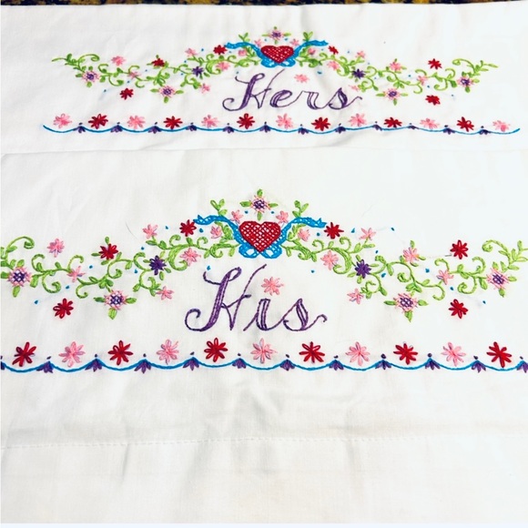 NWOT Vtg pair Hand Embroidered Standard Pillow Cases “ His & Hers” - Picture 2 of 7
